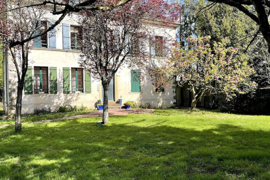 Le Manoir Mermoz : Appartement T2 Tout Equipe Рен Екстериор снимка